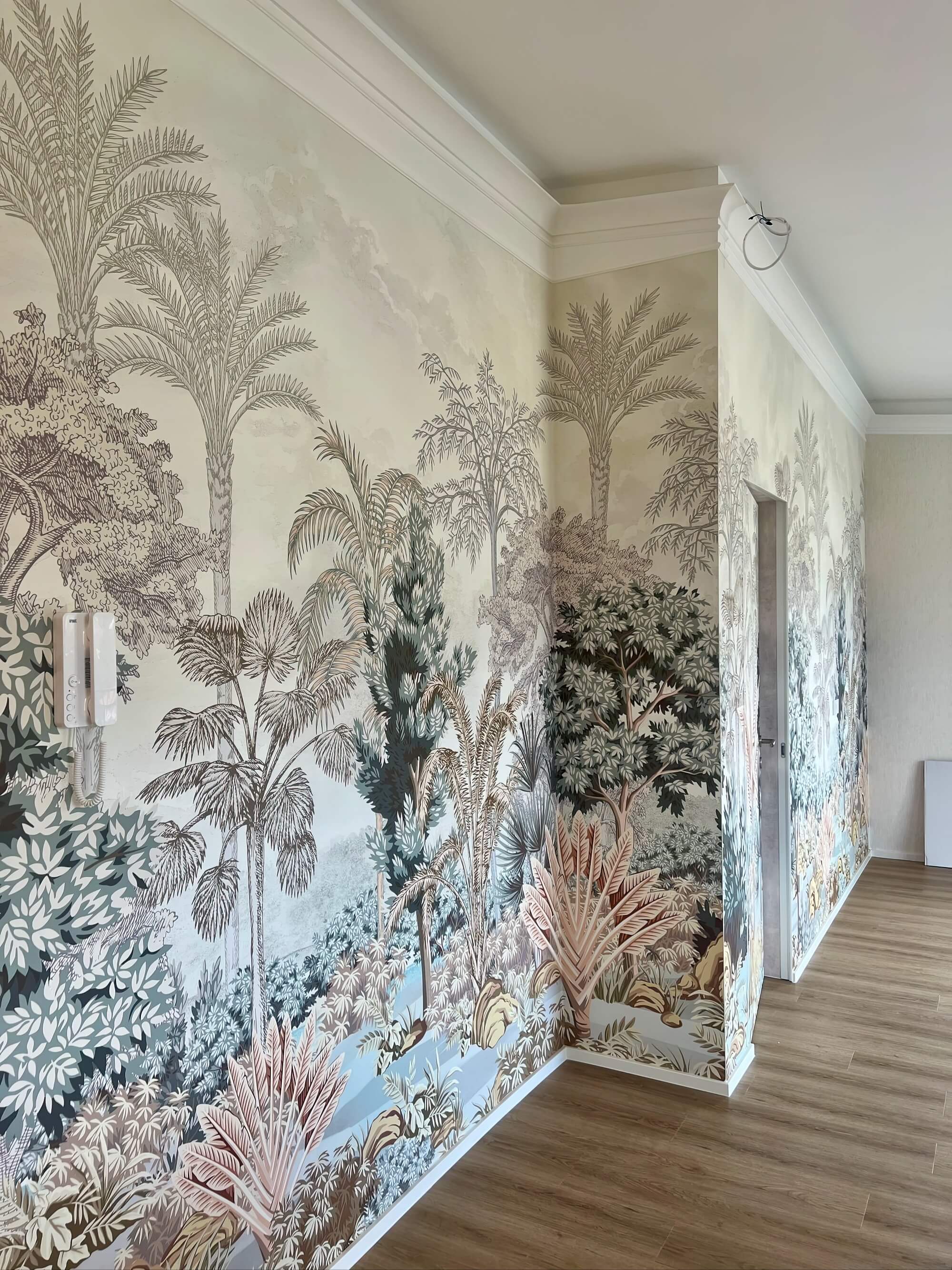 Stucco decoration combined with illusionistic painting, adding artistic depth and a three-dimensional effect.